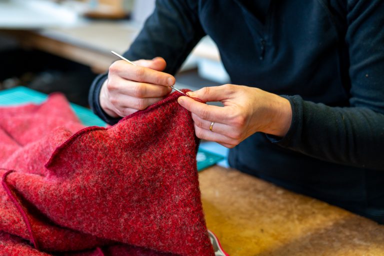 la carde vallées de gavarnie artisan laine couture tissu